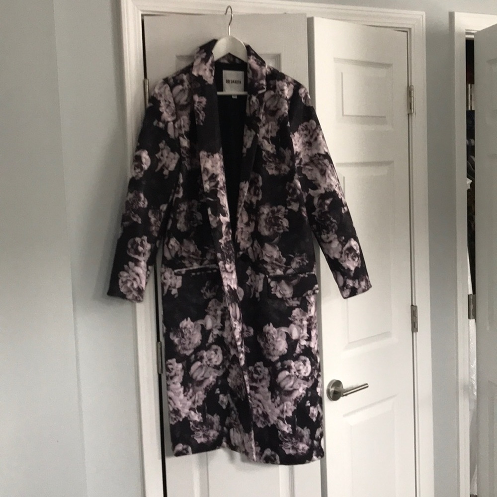 BB Dakota Alexa floral coat